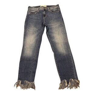 Women's Frayed Hem Ankle Jeans - Washed Blue